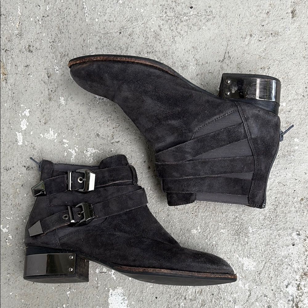 Paul Green suede ankle boots